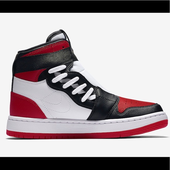 🔥Nike Air Jordan 1 Nova XX Bred Toe Women's Shoes - Picture 2 of 13